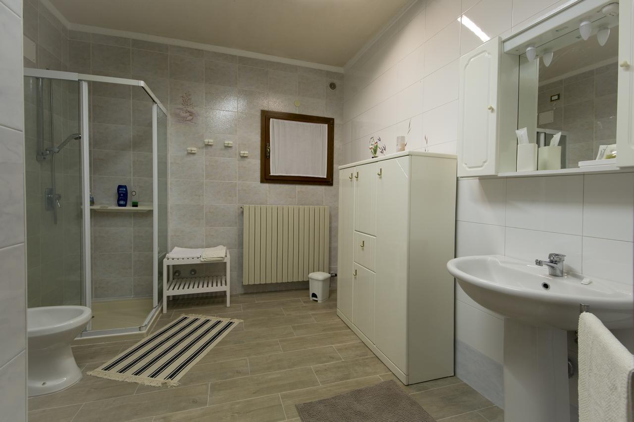 B&B Lella Piove di Sacco Bagian luar foto